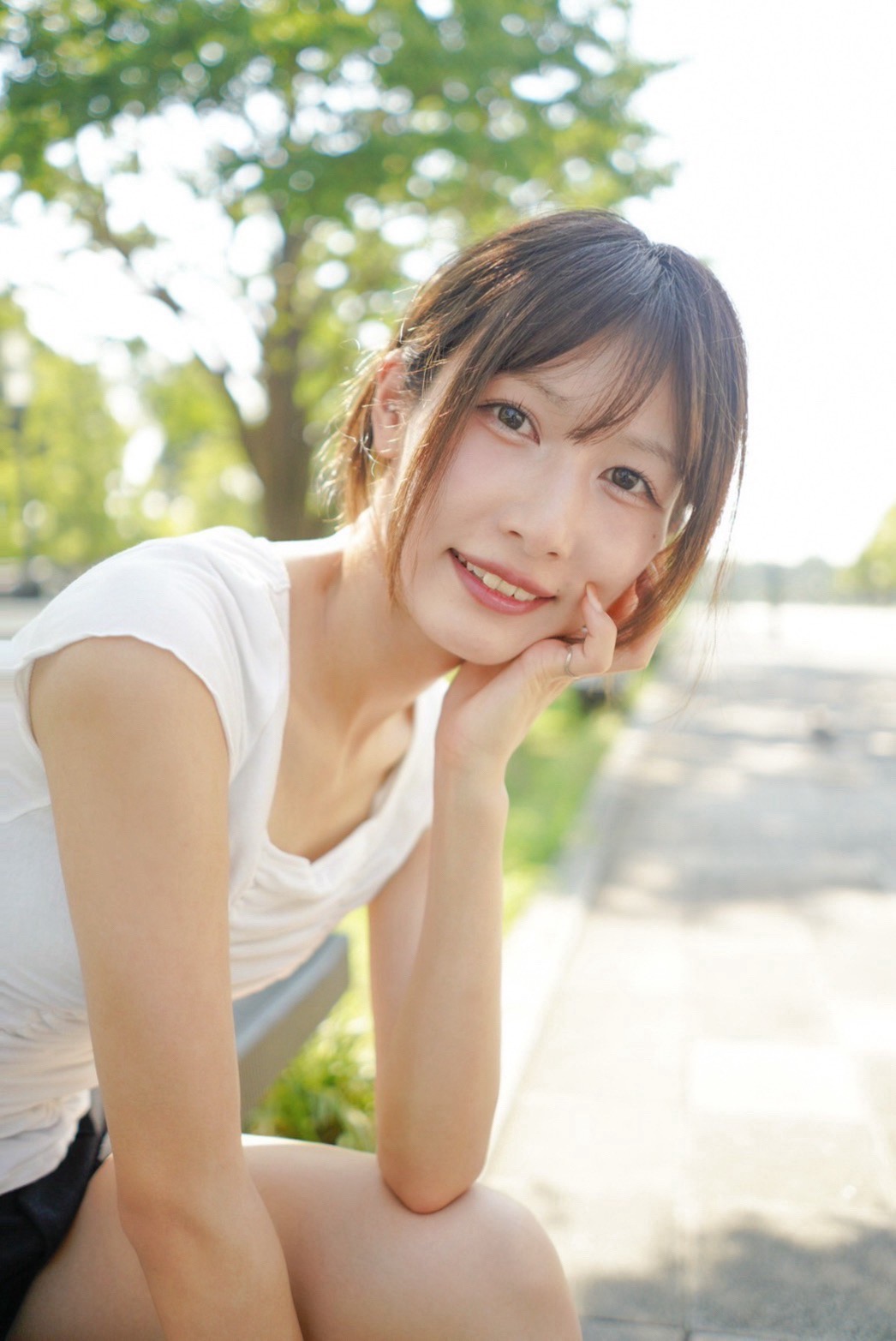 天依 玲菜